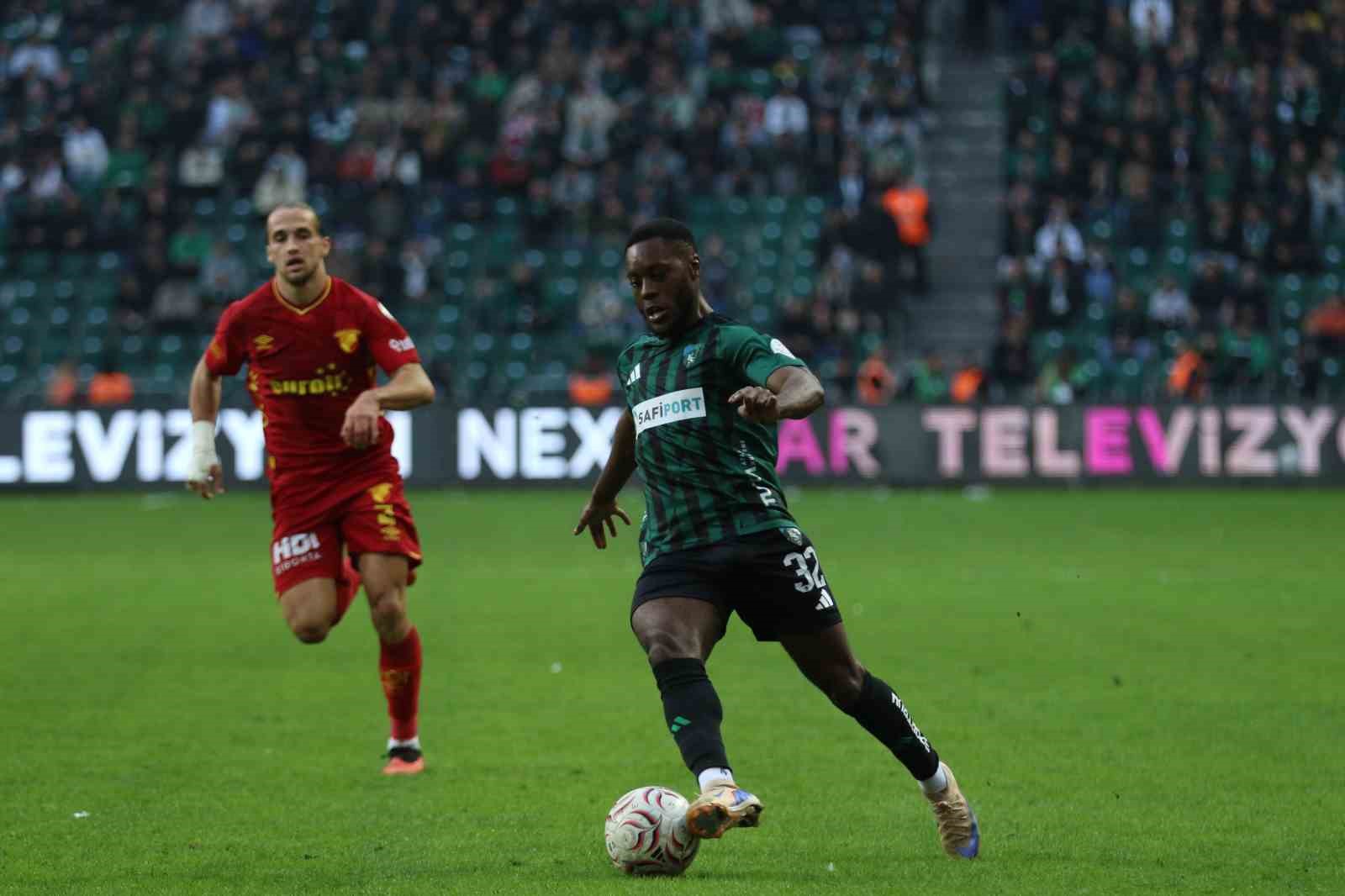 Trendyol Süper Lig: Kocaelispor: 1 - Göztepe: 2 (Maç sonucu)
