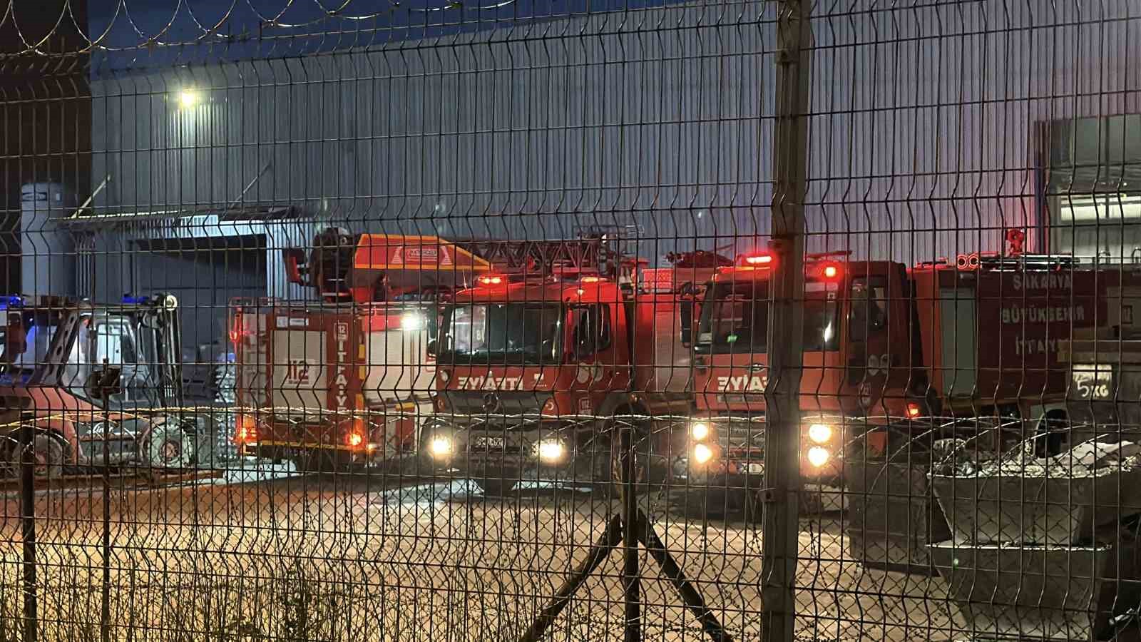 Alüminyum fabrikasında patlama: 1’i ağır 3 yaralı
