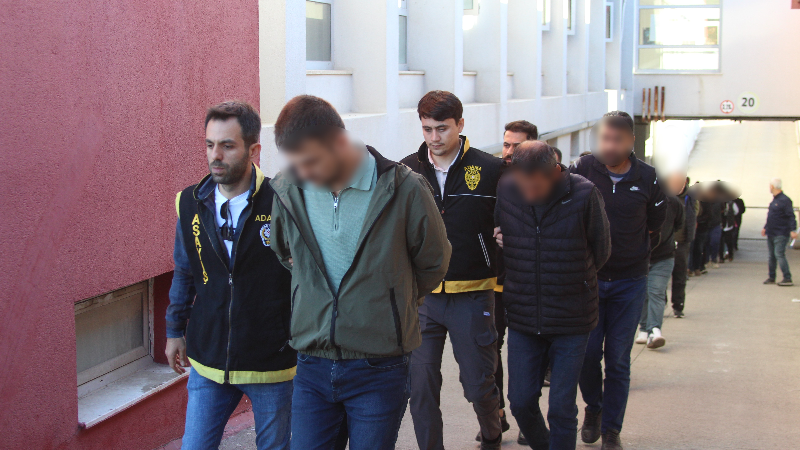 76 kurgulanmış kazayla 17 sigorta şirketini dolandırdılar!