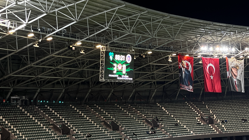 Kocaelispor, Mazıdağı Fosfat Spor'u 3-0 mağlup etti