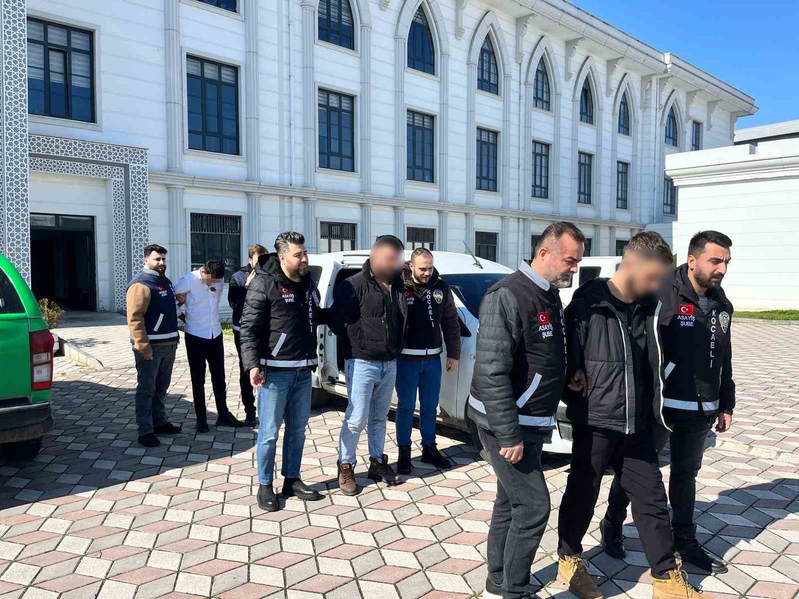 Restorandaki cinayetin sebebi bakışma tartışması çıktı