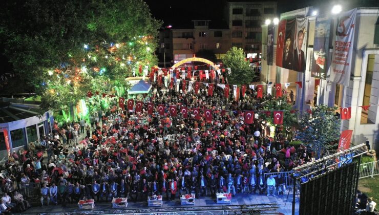 Körfez Belediye Başkanı Şener Söğüt: “Milletimizi tarih sahnesinden silmek istediler”