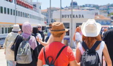 Büyükada’ya tur keyfi