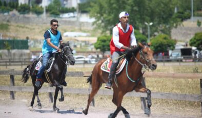 Binlerce yıllık ata sporu Gölcük’te yaşıyor