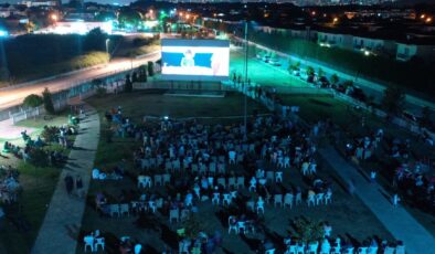 Kartepe’de “Hadi Be Oğlum” filmine yoğun ilgi