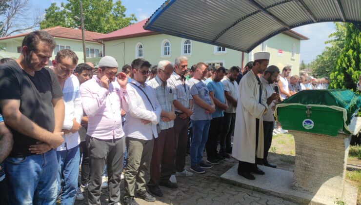 Nişanlısının gözleri önünde boğulan genç, son yolculuğuna uğurlandı