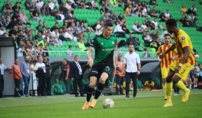 Sakaryaspor, ligde beraberliği olmayan tek takım