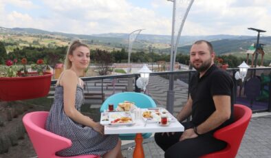 Gülümse Kafe Lavanta’da kış molası