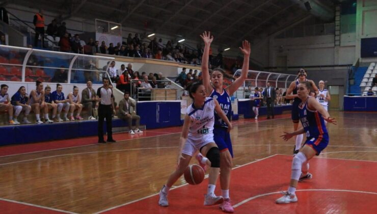 TKBL: İzmit Belediyespor: 93 – Emlak Konut Gelişim: 81