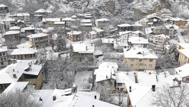 Tarihi ilçe Mudurnu’da kış güzelliği