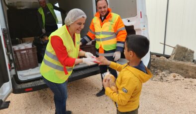 İzmit Belediyesi Pazarcık’ta yaraları sarmak için çalışıyor