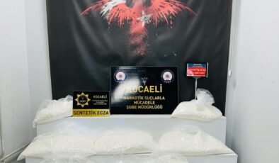 Tırda zulalanmış 775 bin uyuşturucu hap ele geçirildi