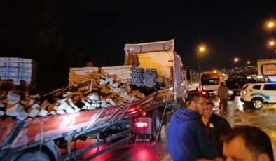 TEM’de 18 araçlık zincirleme kaza: 4 kişi yaralandı, 7 kilometre kuyruk oluştu