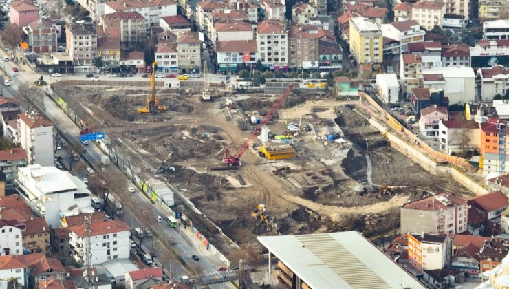 Gölcük’ün çehresini değiştirecek projeler