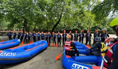 AFAD’ta 31 personele su üstü eğitimi