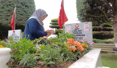 Anneler Günü’nü şehit olan oğlunun yanında geçirdi: “O bana gelemedi ben ona geldim”