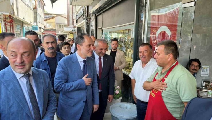Fatih Erbakan: “Sakarya’da önümüzdeki seçimlerde çok daha büyük başarıları elde edeceğiz, buna inanıyoruz”