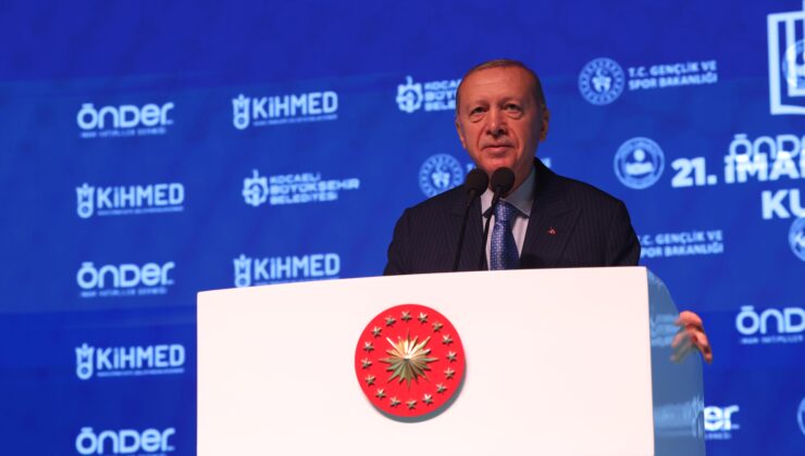 Cumhurbaşkanı Erdoğan: “O kılıçları kime çekiyorsunuz?”