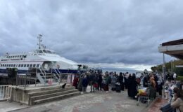 Marmara’da fırtına deniz ulaşımını etkiledi