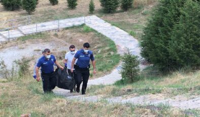 83 gün önce cesedi bulunmuştu, bugün toprağa verildi