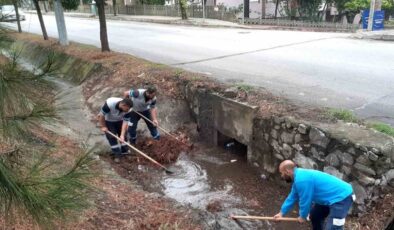 Ani yağışlara karşı mazgal ve menfez temizliği