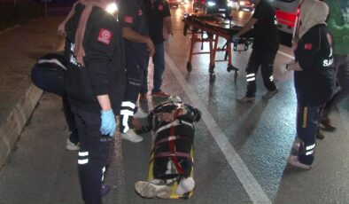 Maltepe’de otomobil motosiklete çarptı: 1 yaralı