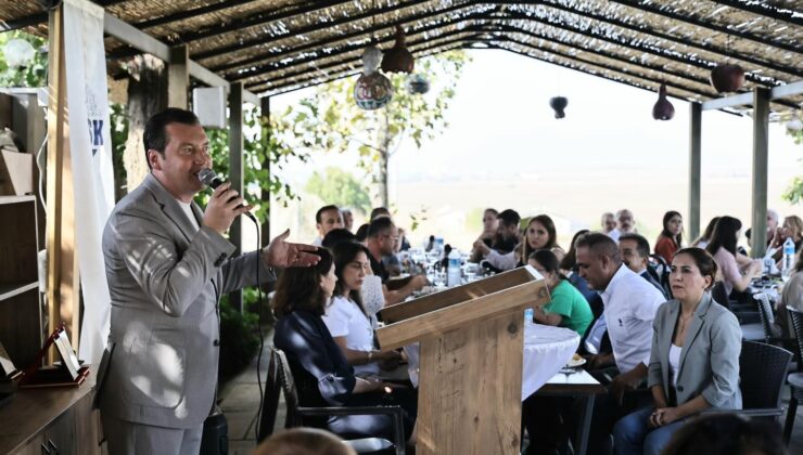 Silivri Belediye Başkanı Balcıoğlu öğretmenlerle kahvaltıda bir araya geldi