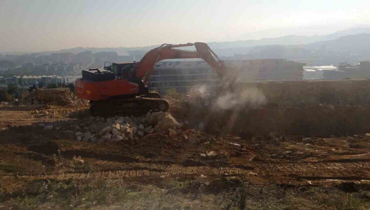 Yalova’da çöken hastane yolunda yapım çalışmaları başladı