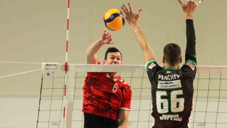 CEV Challenge Kupası: Neftohimik: 0 – Spor Toto: 3