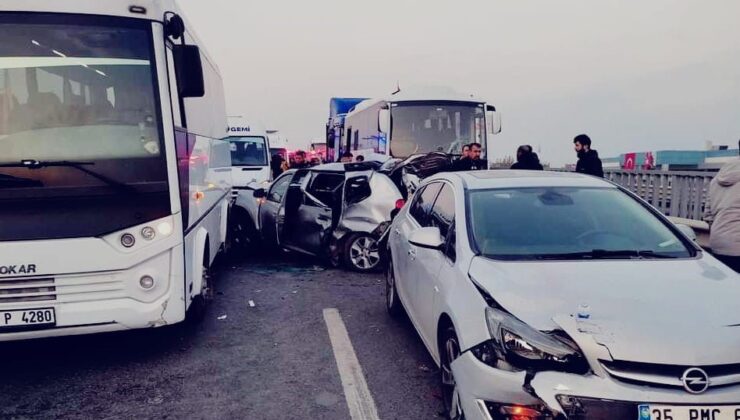 Yalova’da 5 araçlı zincirleme kaza: 4 yaralı